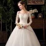 【Whisper】Long-sleeved princess-style wedding dress with lace Z0001